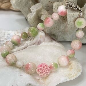 Pink Green & White Jade Floral Beaded Bracelet